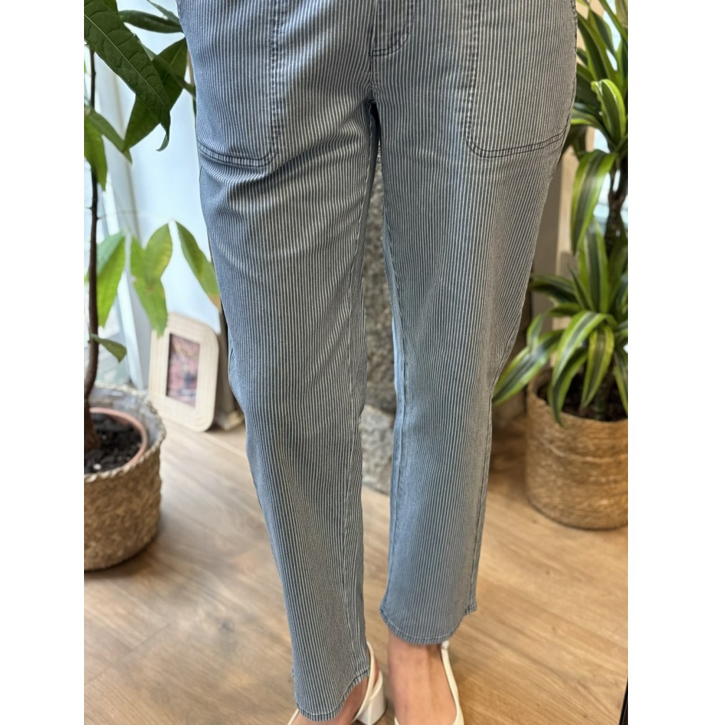 PANTALON 7/8E RAYÉ