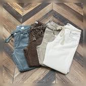 Venez découvrir le magnifique pantalon Bobby Vintage disponible en plusieurs couleurs de chez @parami.trousers 😁

.

Notre site internet: https://poeme-rennes.fr

.

#rennes#boutiqueshopping#moderennes
#boutiquemode #rennesmaville #bretagne 
#rennescity #shopping #carrerennais #
dressing #parami #velourcotelé